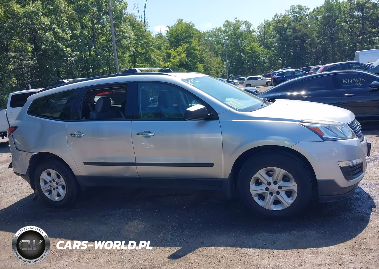 2017 Chevrolet Traverse Ls VIN:1GNKVFKD3HJ327860 - 13