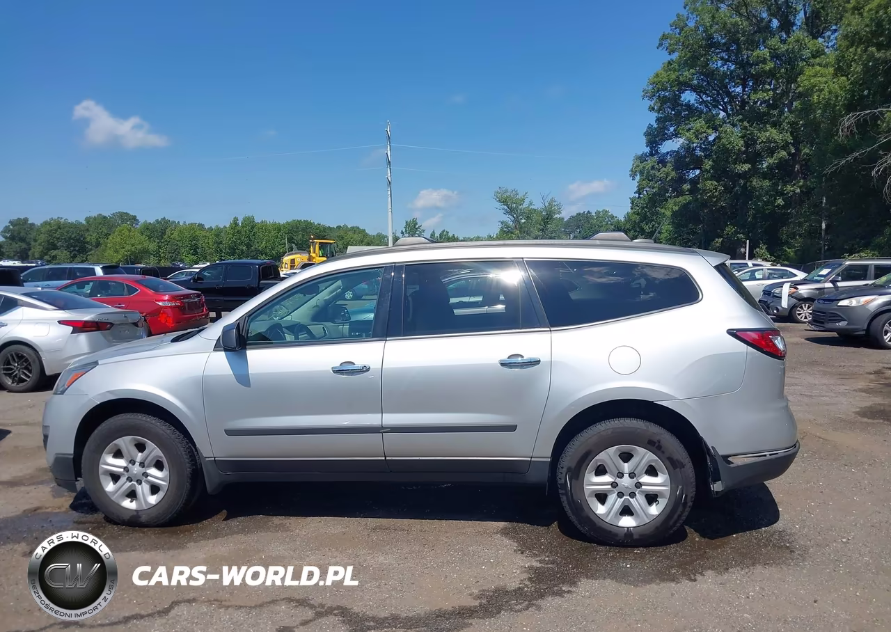 2017 Chevrolet Traverse Ls VIN:1GNKVFKD3HJ327860 - 14