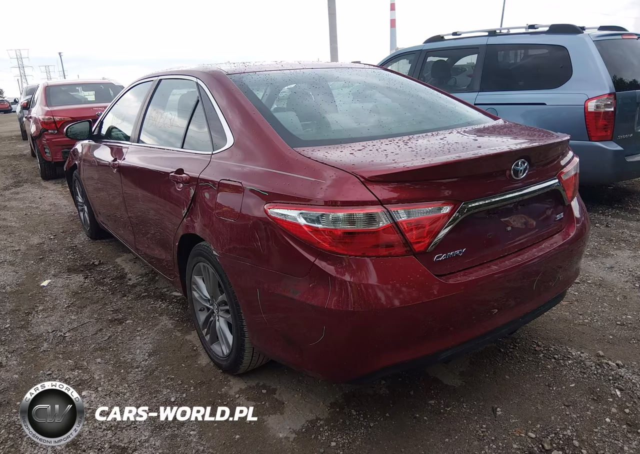2015 Toyota Camry Se VIN:4T1BF1FK4FU910396 - 3