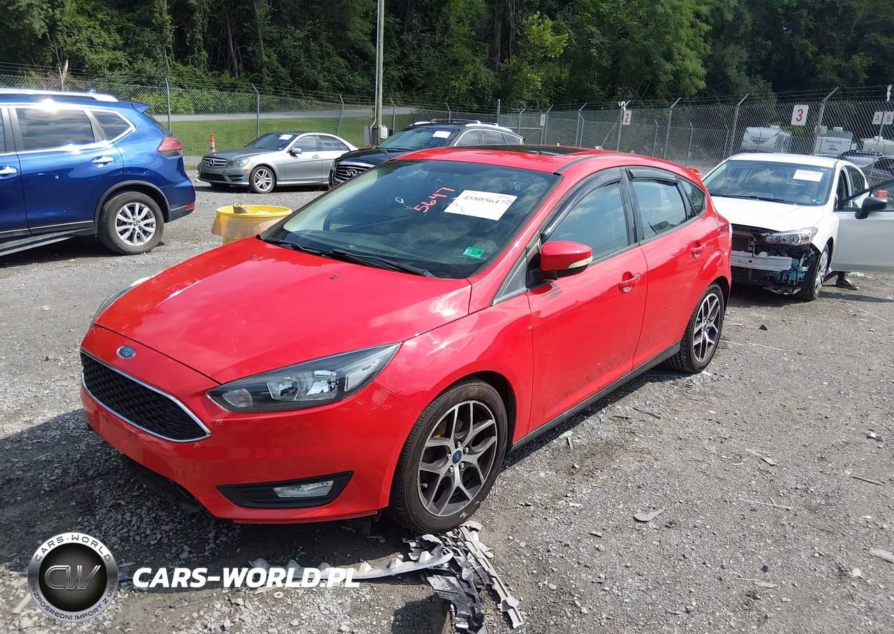 2017 Ford Focus Sel VIN:1FADP3M21HL295152 - 2