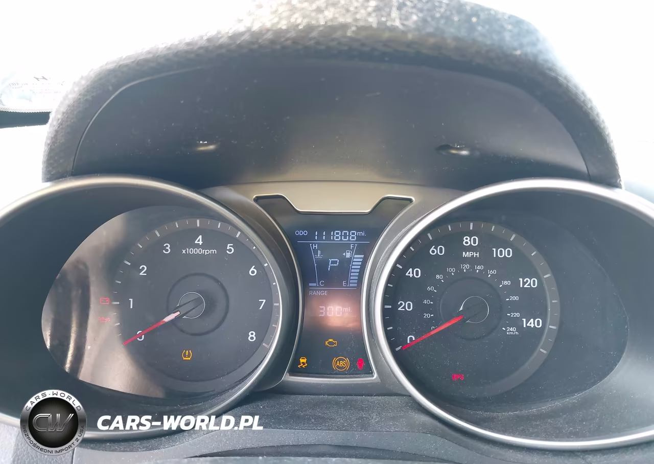 2012 Hyundai Veloster Base W-Black VIN:KMHTC6AD1CU077218 - 7