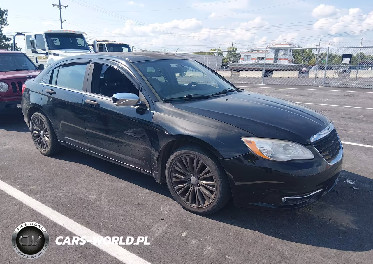 2011 Chrysler 200 Limited