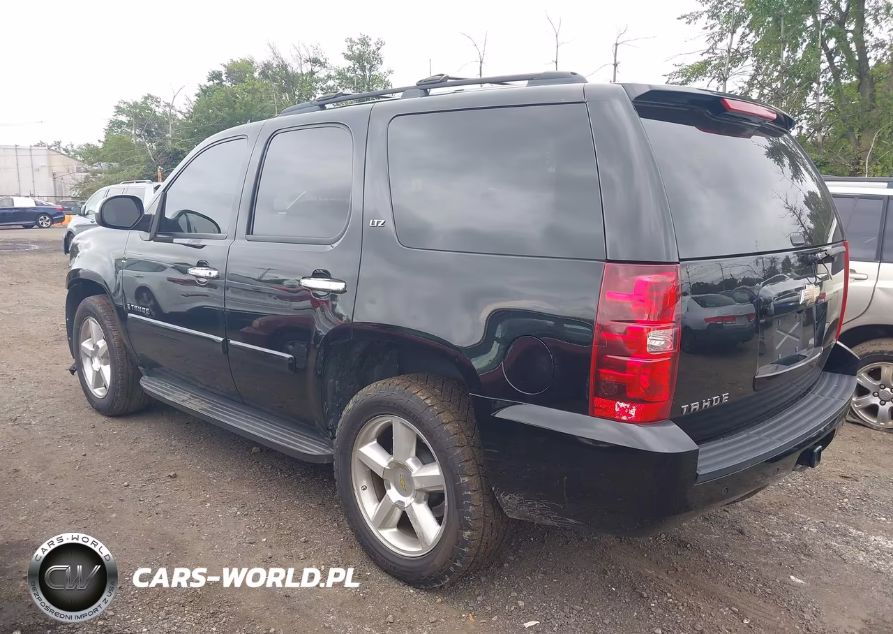 2008 Chevrolet Tahoe Ltz VIN:1GNFK13028J139890 - 3