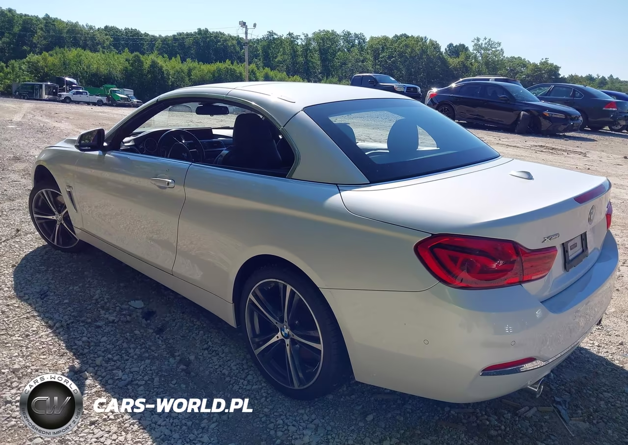2018 BMW 440I xDrive VIN:WBA4Z7C58JEA33596 - 3
