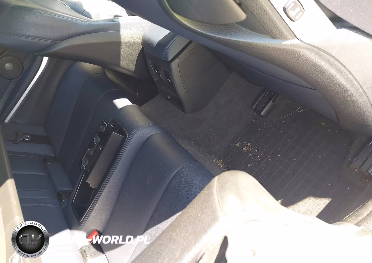 2018 BMW 440I xDrive VIN:WBA4Z7C58JEA33596 - 8