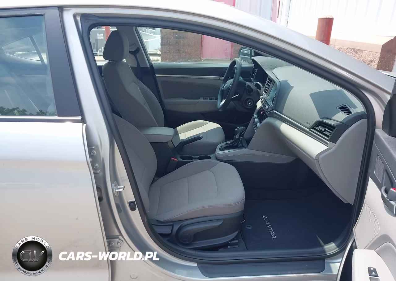 2020 Hyundai Elantra Sel VIN:5NPD84LF2LH601063 - 5