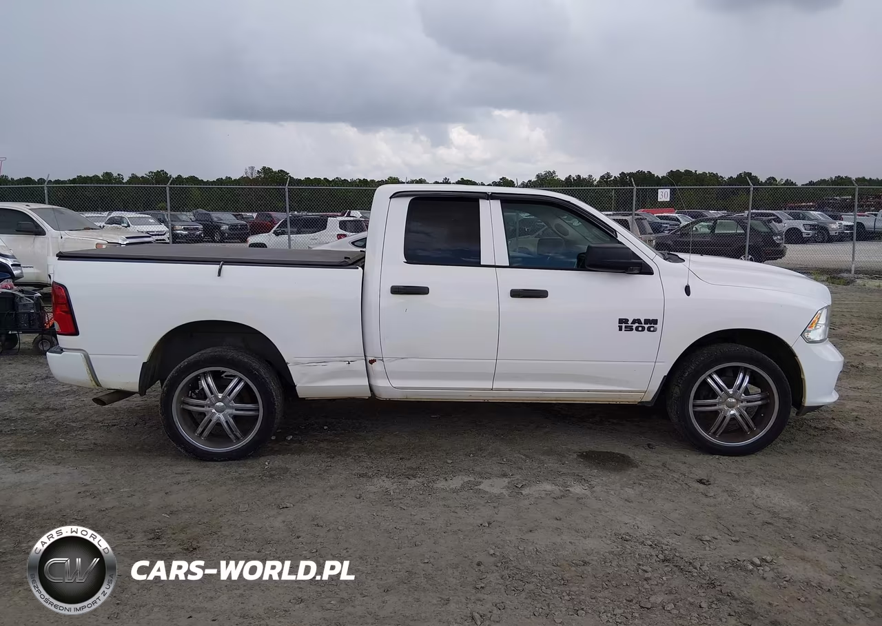 2015 Ram 1500 Express VIN:1C6RR7FG7FS748663 - 12