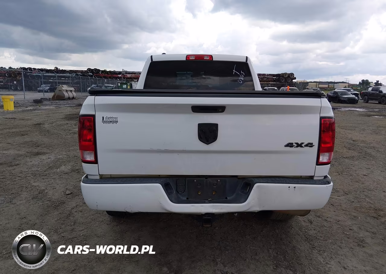 2015 Ram 1500 Express VIN:1C6RR7FG7FS748663 - 15