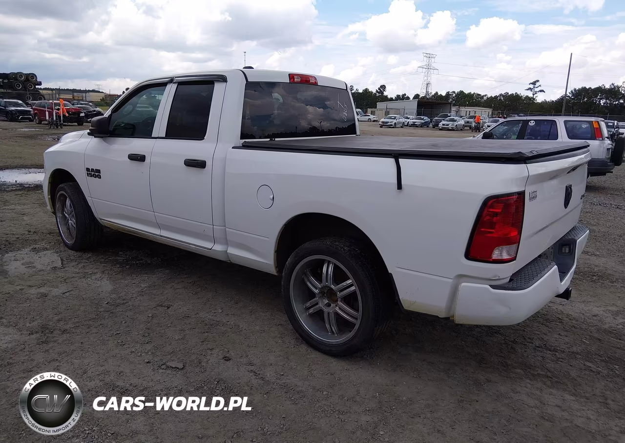 2015 Ram 1500 Express VIN:1C6RR7FG7FS748663 - 3