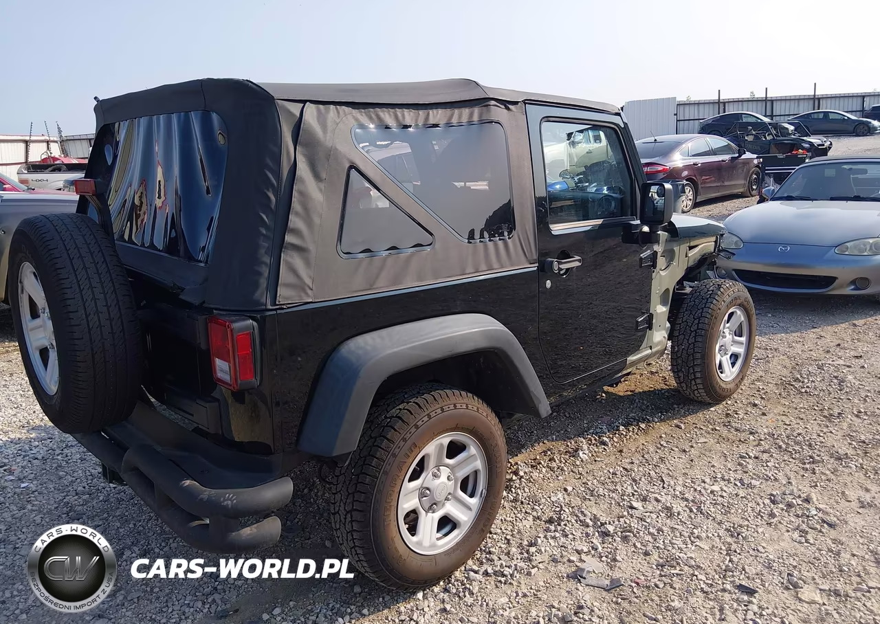 2012 Jeep Wrangler Sport VIN:1C4AJWAG9CL232938 - 4