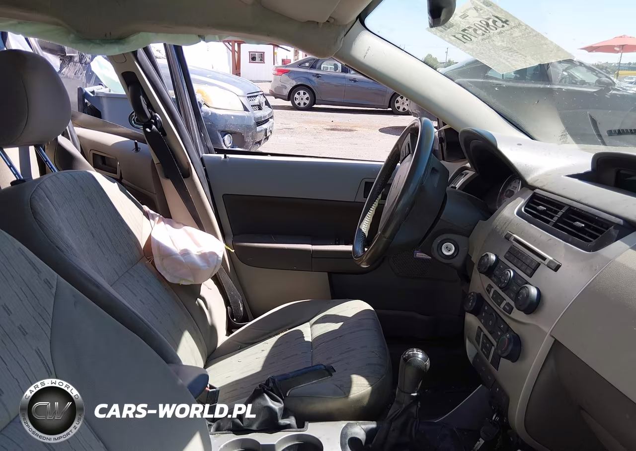 2010 Ford Focus Se VIN:1FAHP3FN8AW154043 - 5