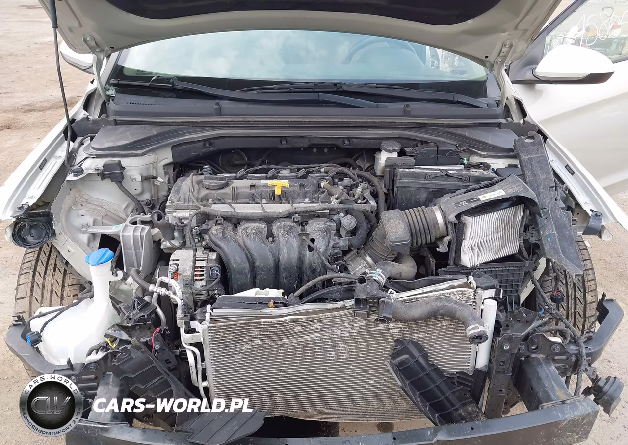 2018 Hyundai Elantra Sel VIN:5NPD84LF5JH268189 - 10