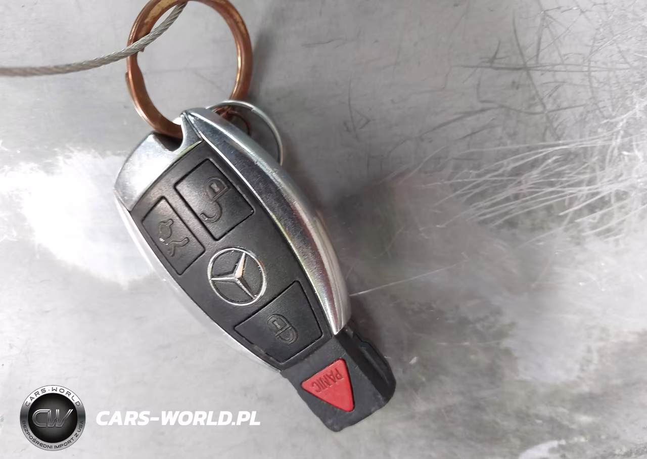 2012 Mercedes-Benz E 350 4Matic VIN:WDDHF8JB7CA647905 - 11