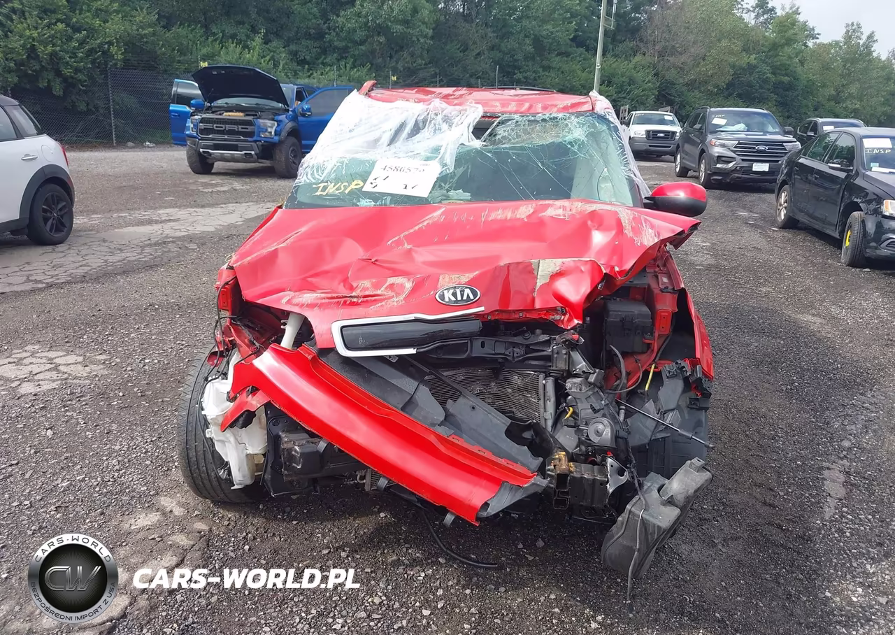 2015 Kia Soul + VIN:KNDJP3A58F7814716 - 12