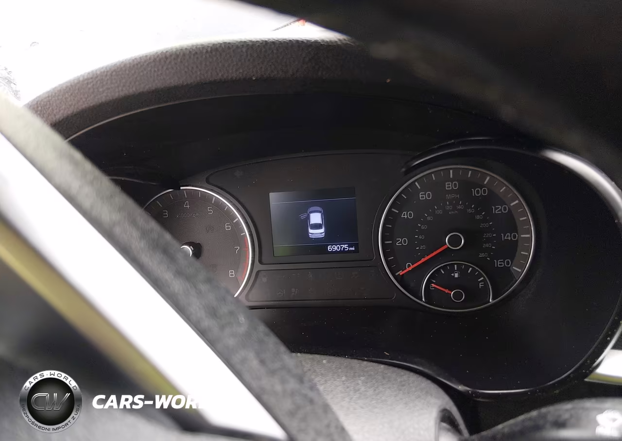 2020 Kia Optima Se VIN:5XXGT4L3XLG438580 - 7