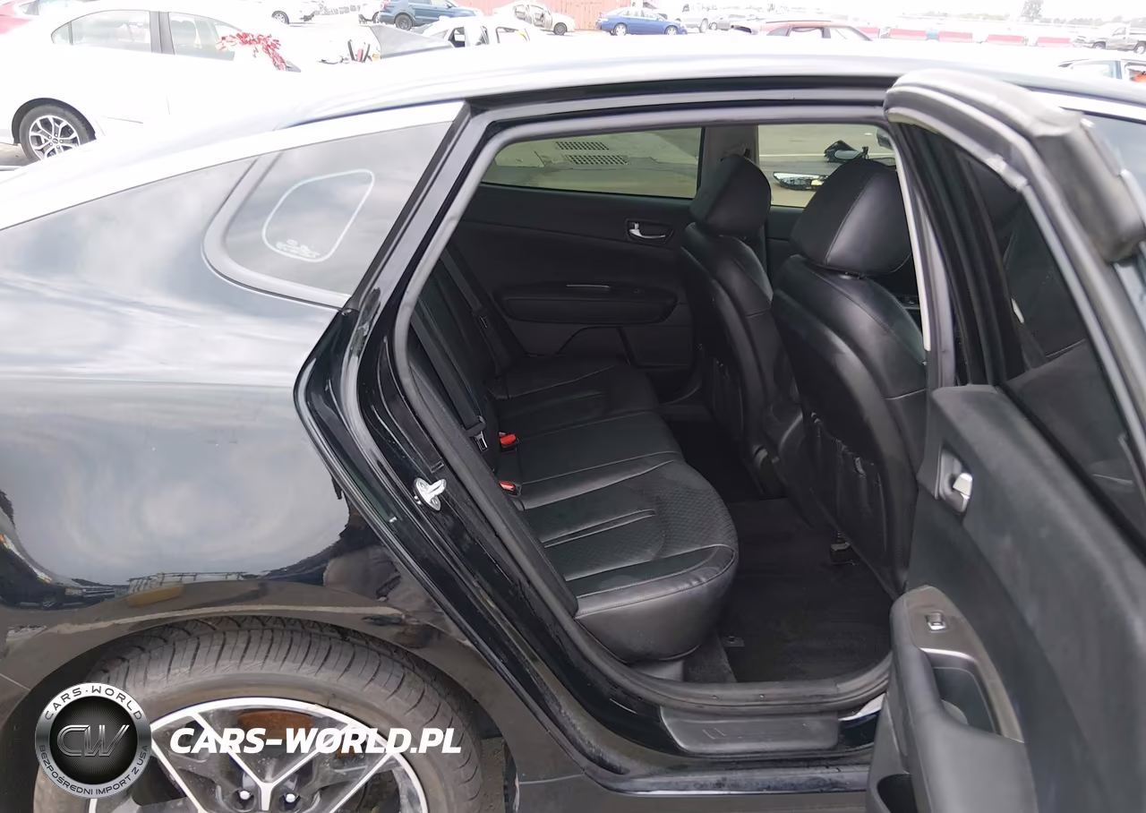 2020 Kia Optima Se VIN:5XXGT4L3XLG438580 - 8