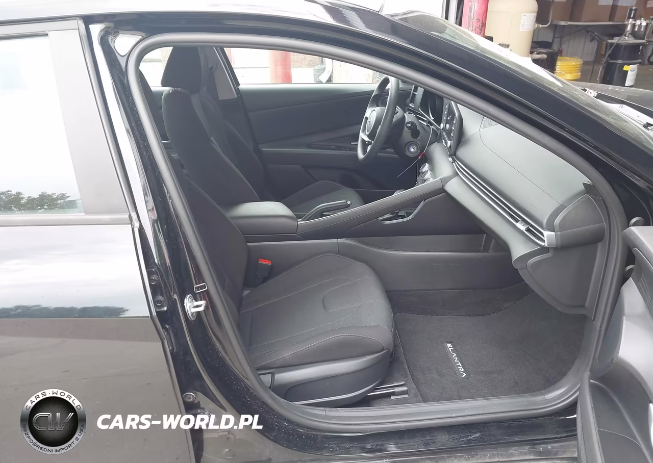 2023 Hyundai Elantra Se VIN:KMHLL4AG9PU546107 - 5