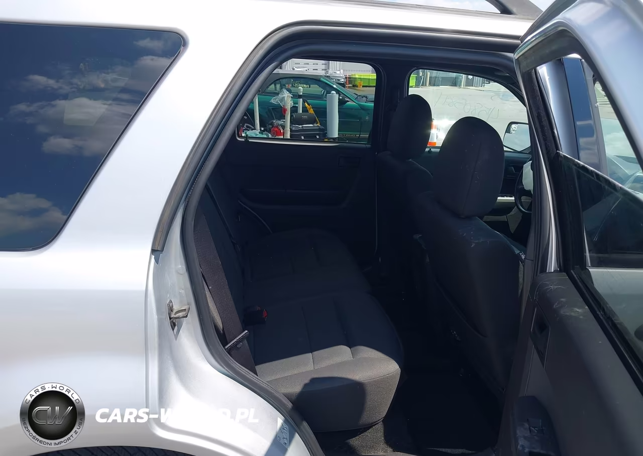 2011 Ford Escape Xlt VIN:1FMCU9DG7BKC61111 - 8