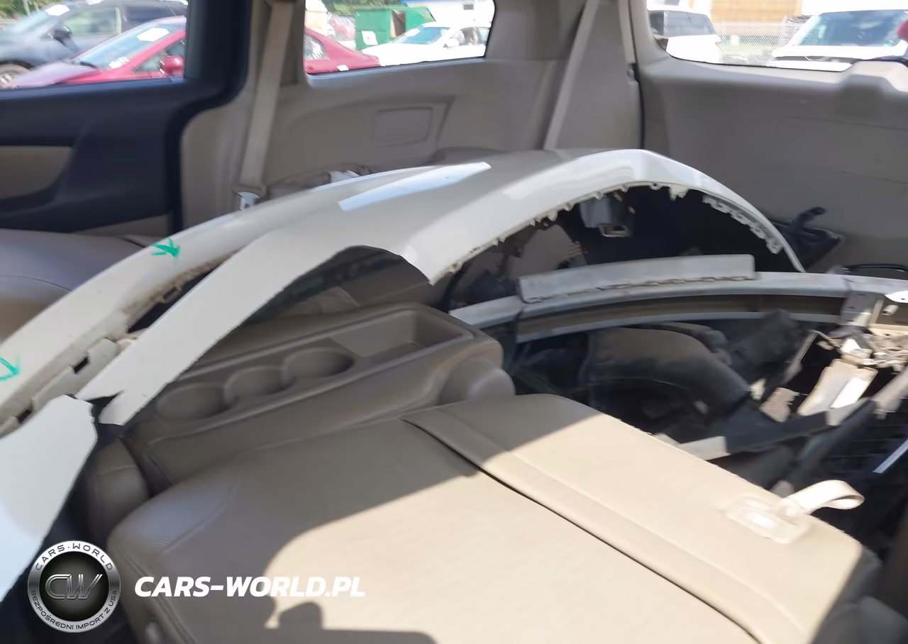 2016 Honda Odyssey Ex-L VIN:5FNRL5H61GB084104 - 8