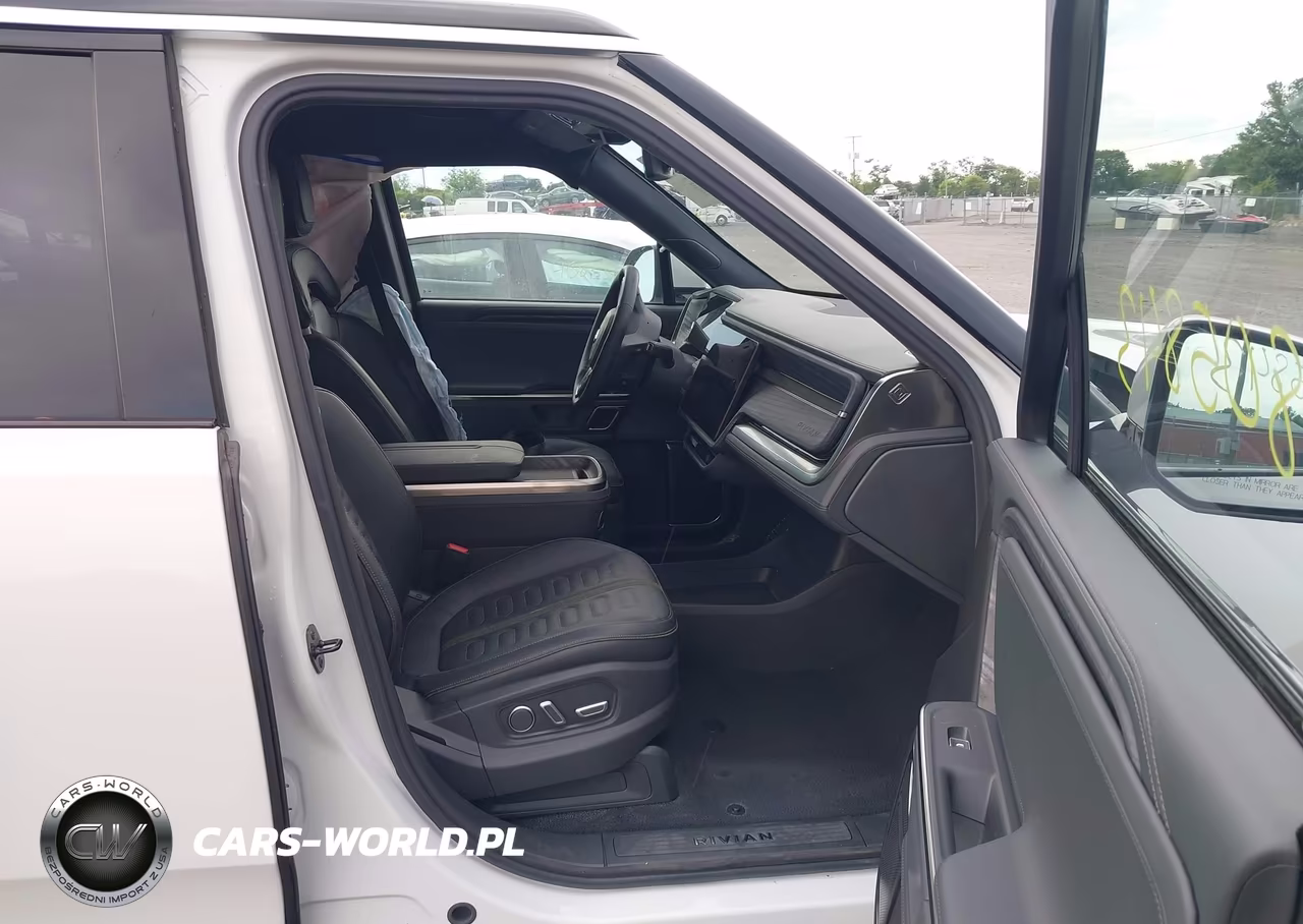 2024 Rivian R1S Adventure Dual Motor Large Pack-Adventure Dual Motor Perf Large Pack VIN:7PDSGBBA9RN037210 - 5