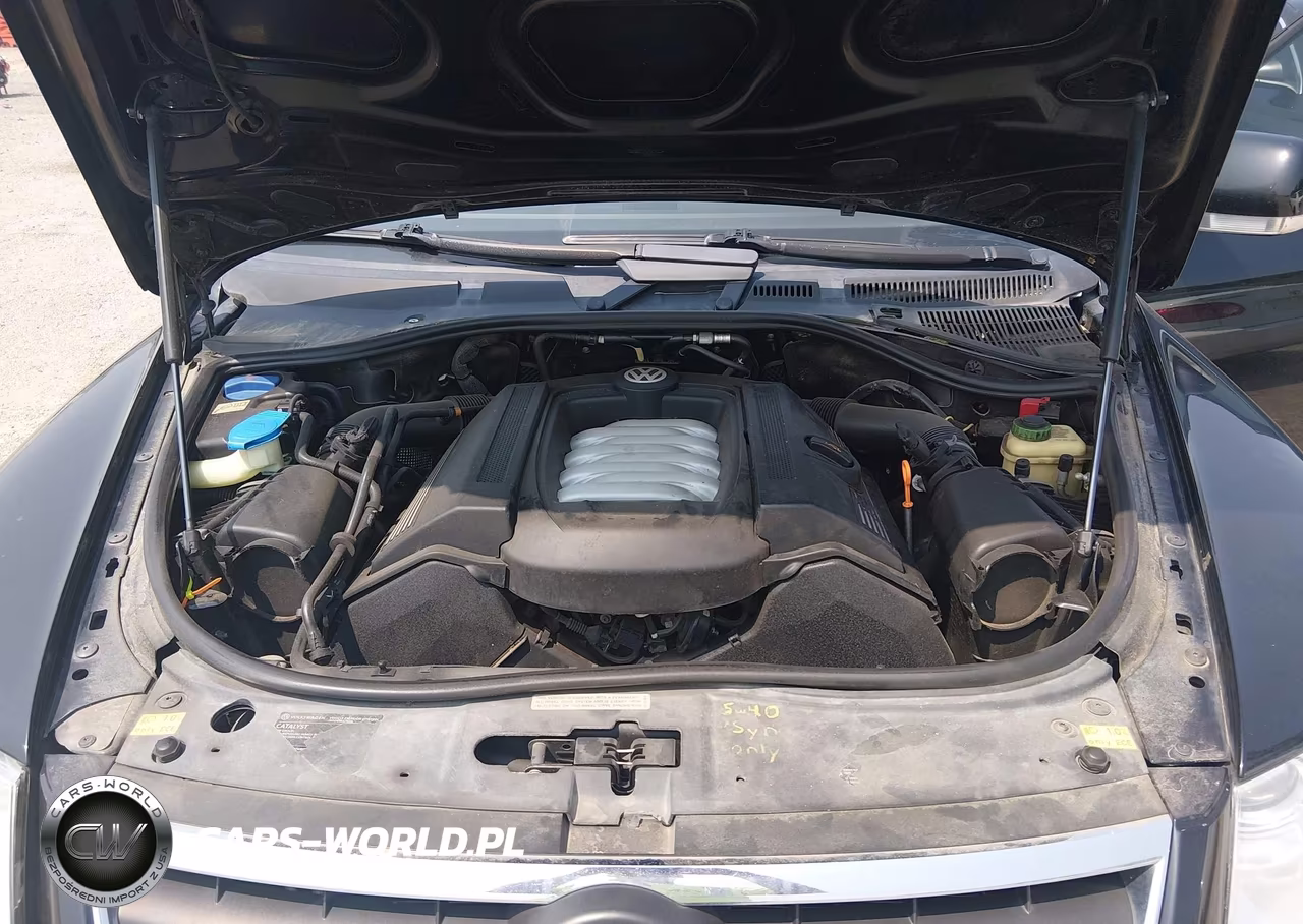 2005 Volkswagen Touareg V8 VIN:WVGZM77L65D068125 - 10