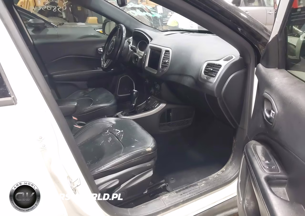 2020 Jeep Compass High Altitude 4X4 VIN:3C4NJDCB2LT150142 - 5