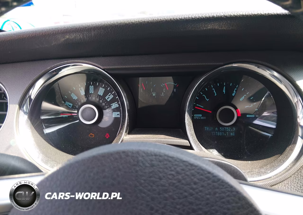 2014 Ford Mustang V6 VIN:1ZVBP8AM5E5331877 - 7