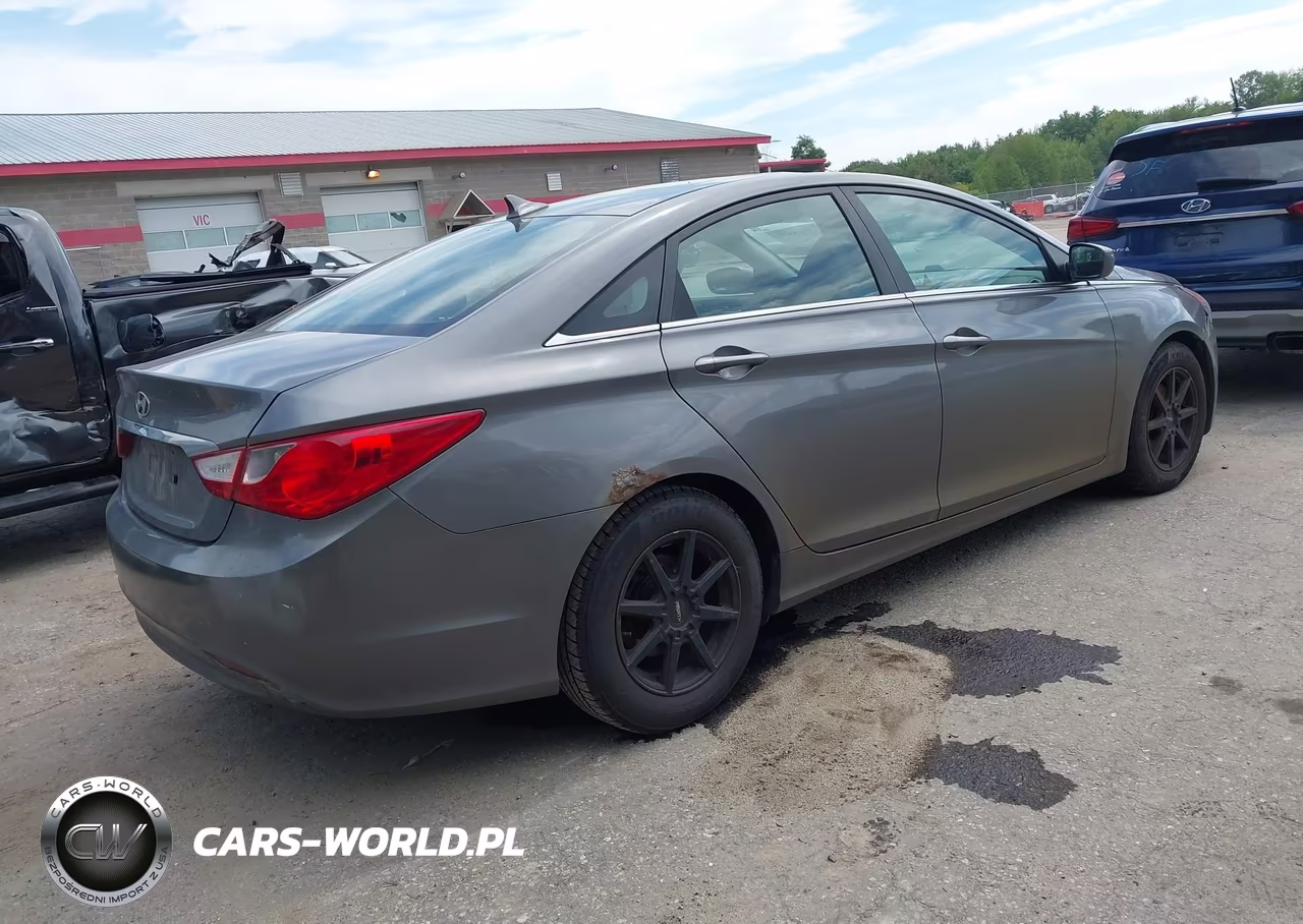 2011 Hyundai Sonata Gls VIN:5NPEB4AC4BH274761 - 4
