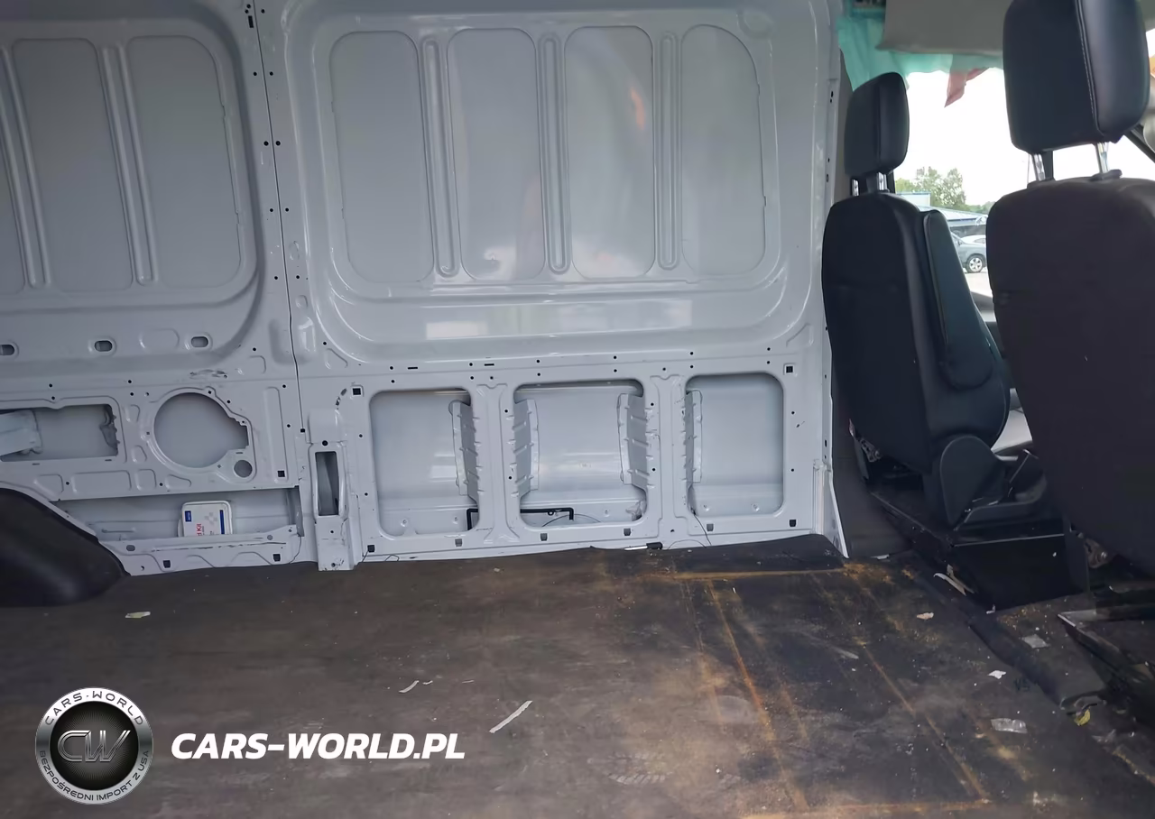 2024 Ford Transit-250 VIN:1FTBR1C85RKB58048 - 8