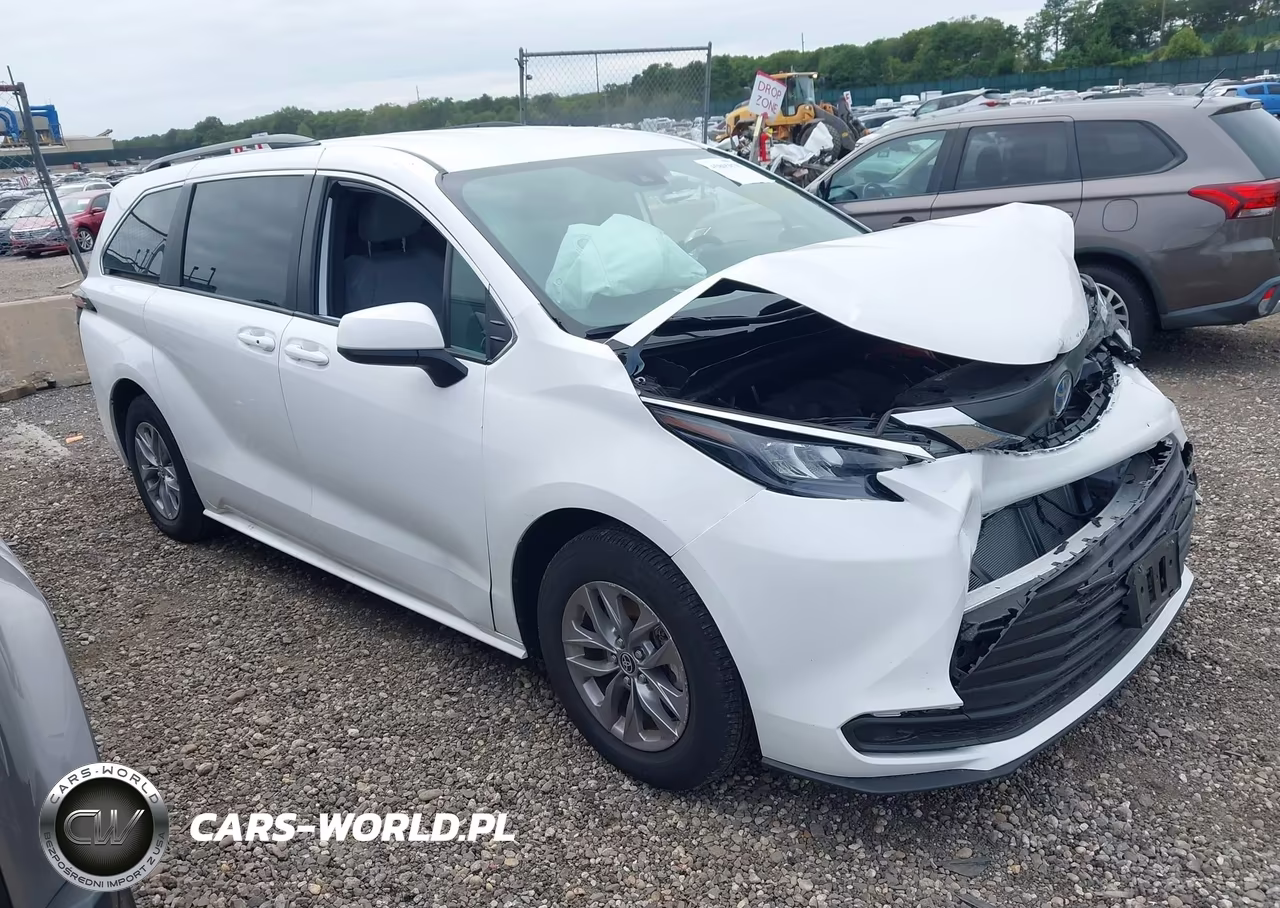 2025 Toyota Sienna Le VIN:5TDKSKFC1SS215984 - 1