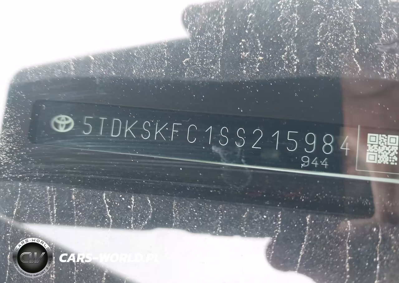 2025 Toyota Sienna Le VIN:5TDKSKFC1SS215984 - 17
