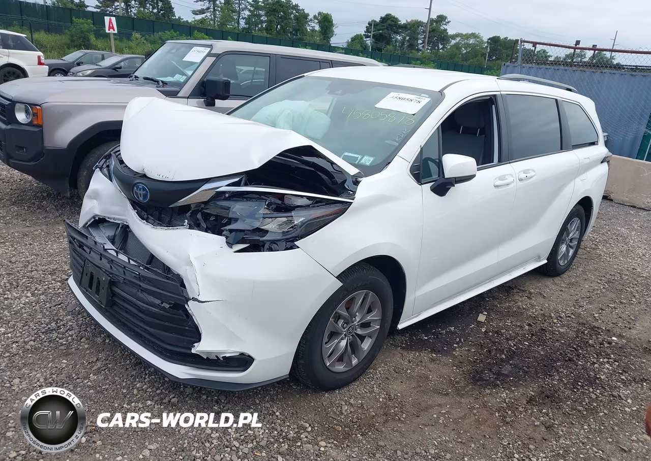 2025 Toyota Sienna Le VIN:5TDKSKFC1SS215984 - 2