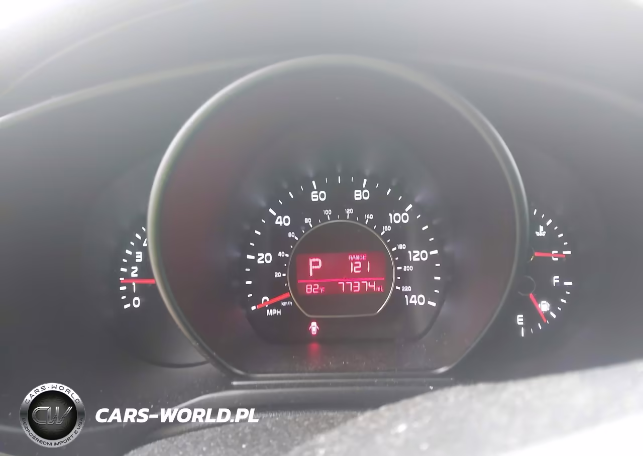2016 Kia Soul + VIN:KNDJP3A57G7373159 - 7