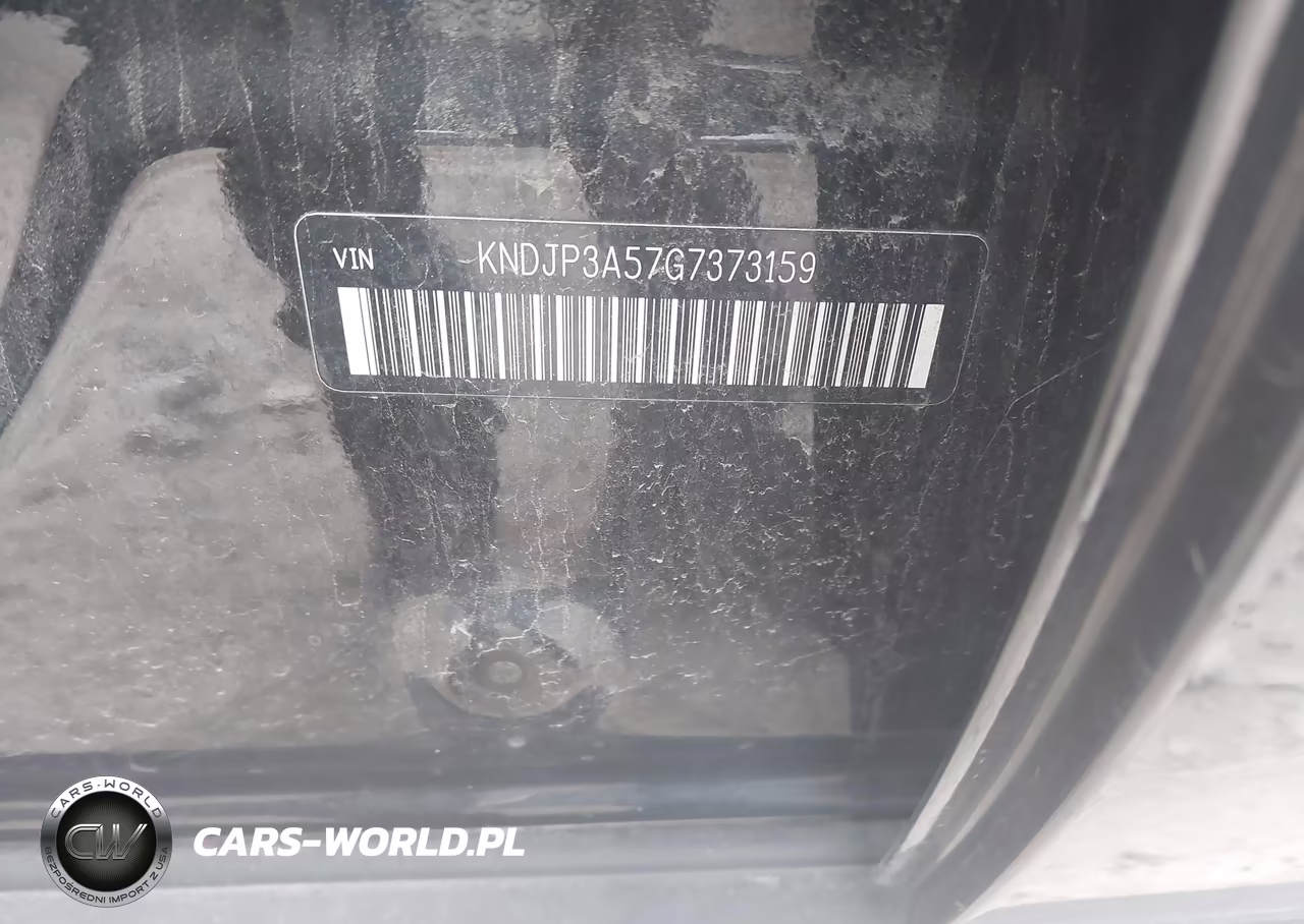 2016 Kia Soul + VIN:KNDJP3A57G7373159 - 9