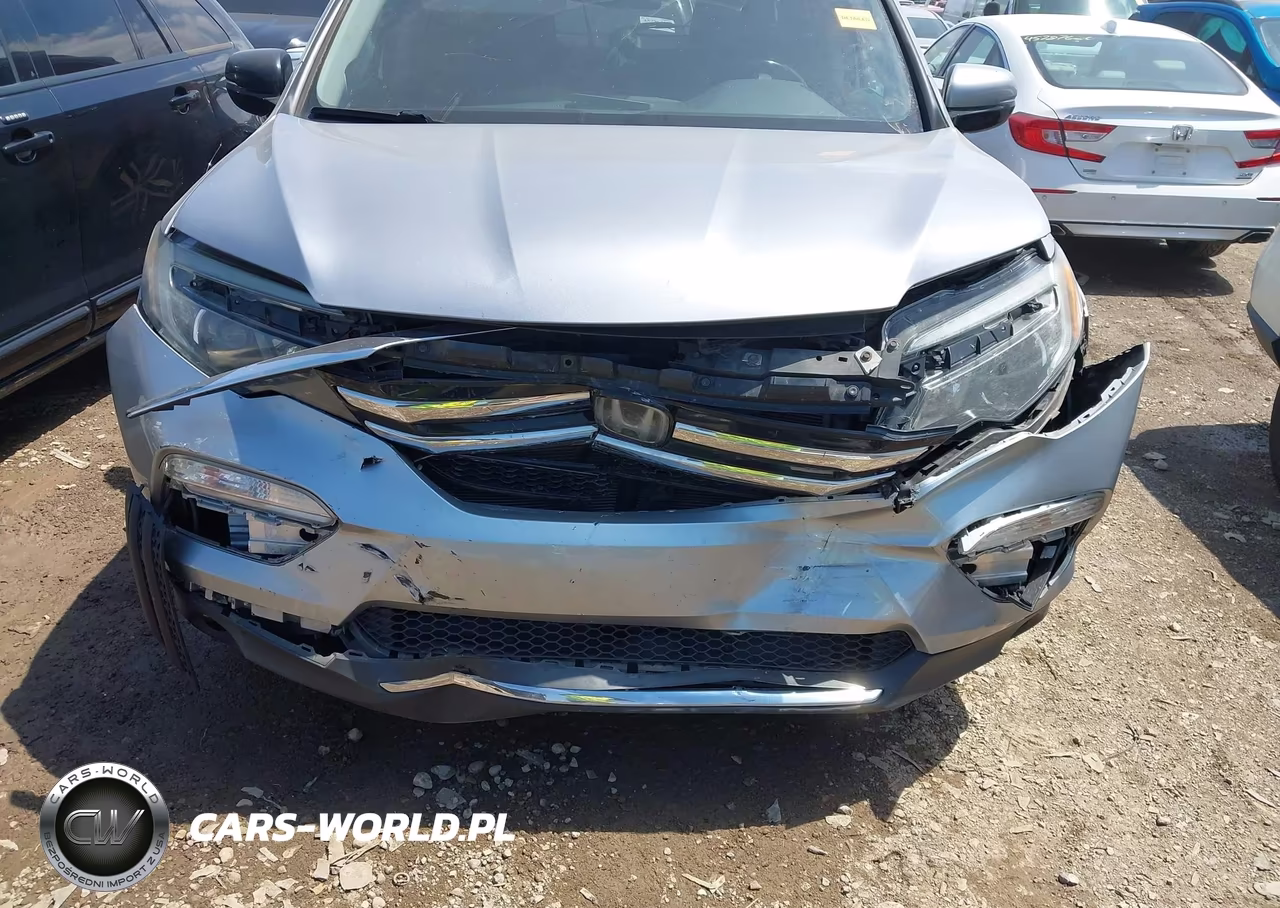 2017 Honda Pilot Elite VIN:5FNYF6H00HB102534 - 6
