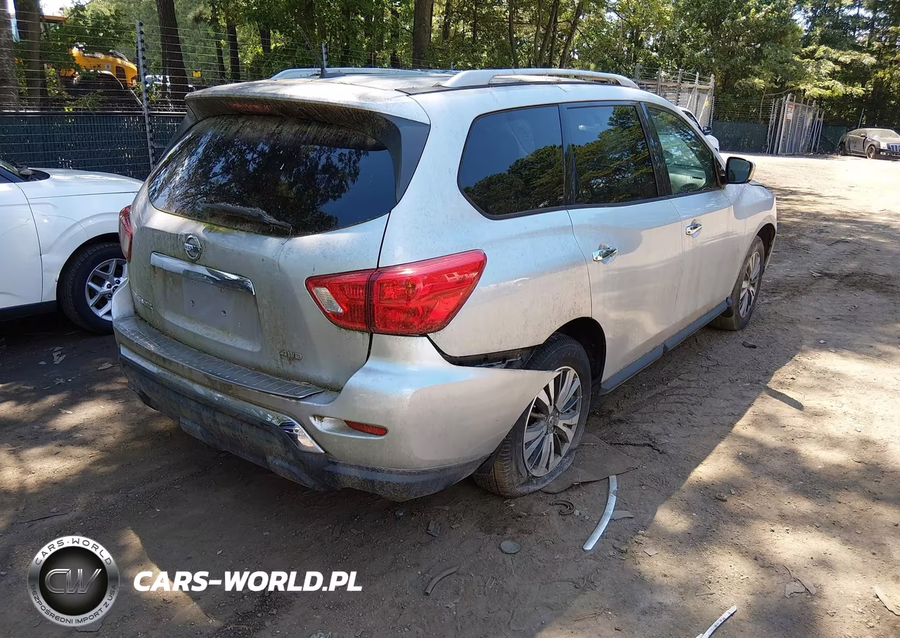 2017 Nissan Pathfinder S VIN:5N1DR2MM3HC629659 - 4