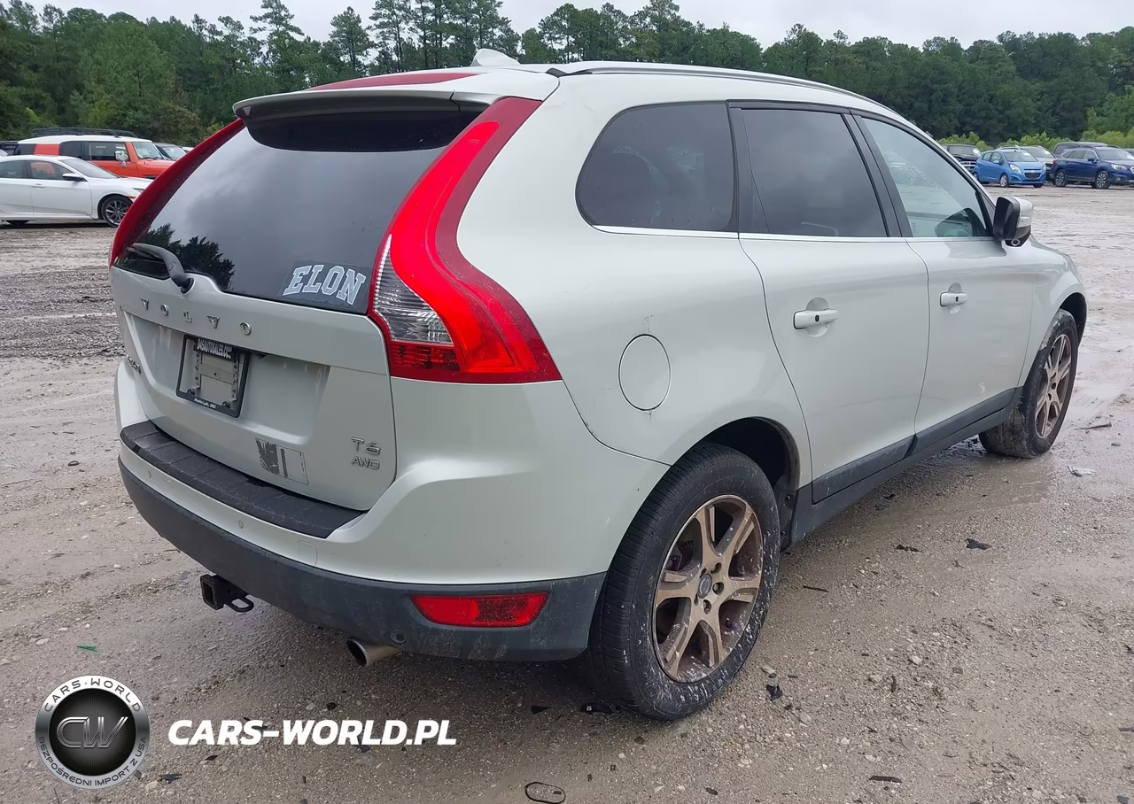 2013 Volvo Xc60 T6-T6 Platinum-T6 Premier Plus-T6 R-Design-T6 R-Design Platinum-T6 R-Design Premier Plus VIN:YV4902DZ1D2426623 - 4