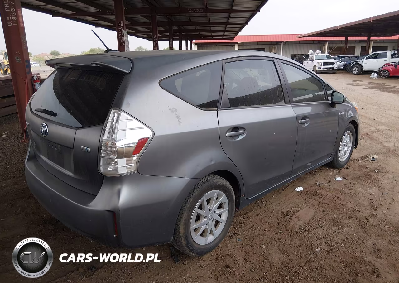 2012 Toyota Prius V Three VIN:JTDZN3EU3C3121355 - 4