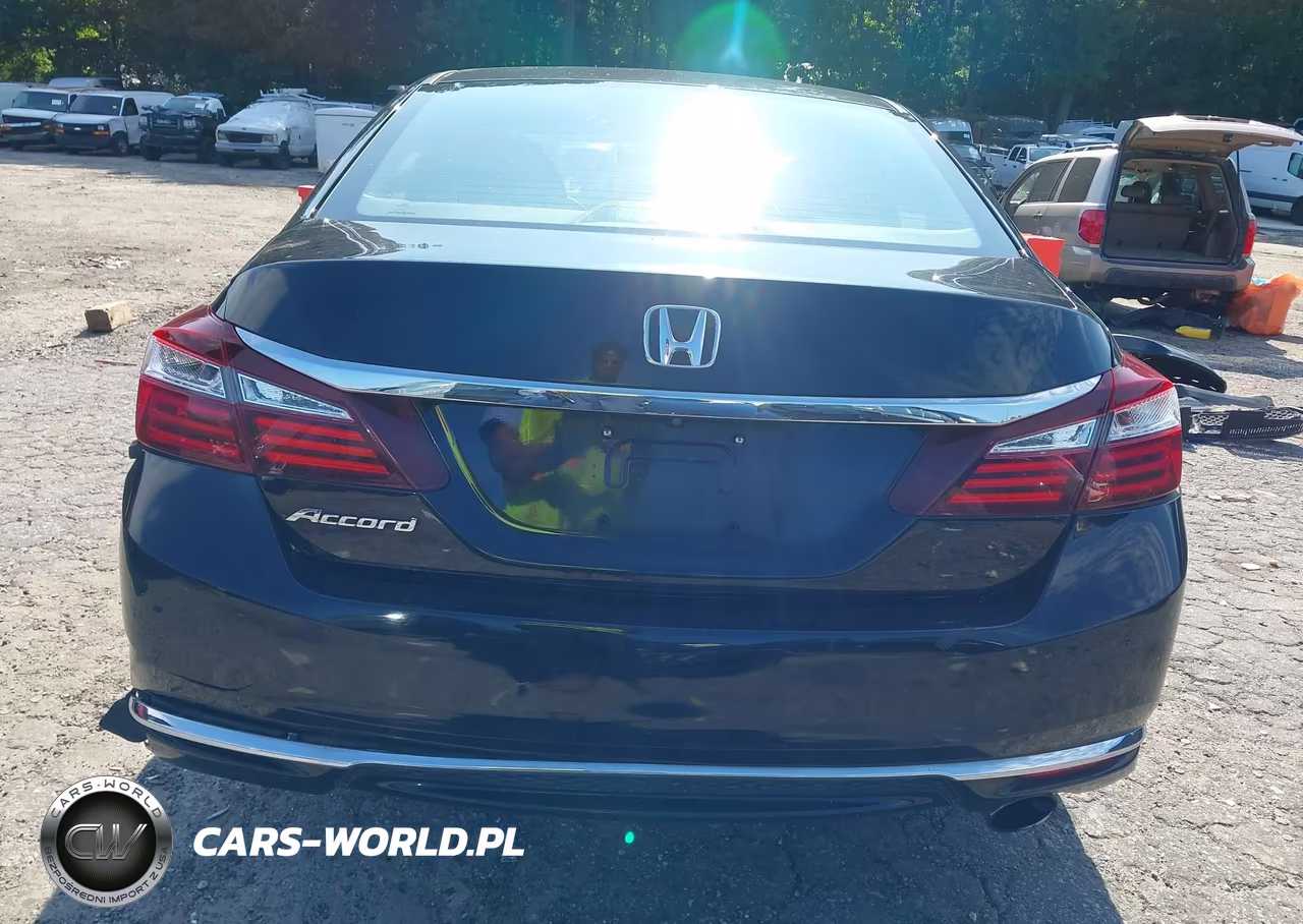 2017 Honda Accord Lx VIN:1HGCR2F3XHA146347 - 16