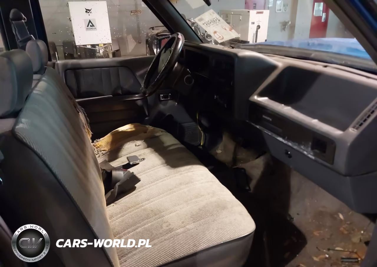 1993 Dodge Dakota VIN:1B7FL26X2PS266989 - 5
