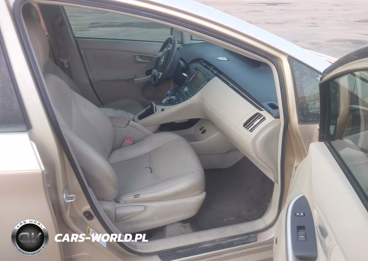 2011 Toyota Prius Three VIN:JTDKN3DU3B0312907 - 5