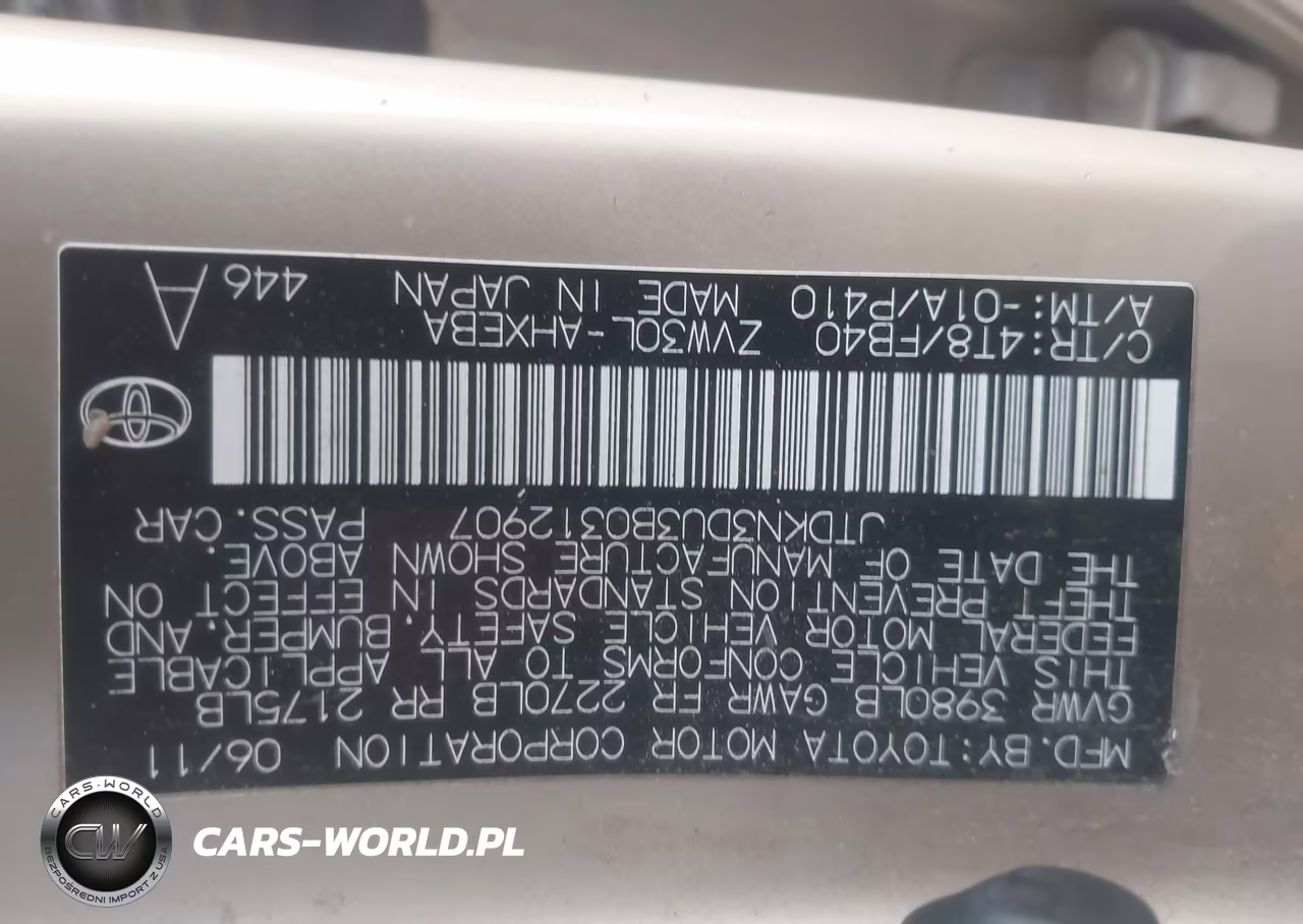 2011 Toyota Prius Three VIN:JTDKN3DU3B0312907 - 9