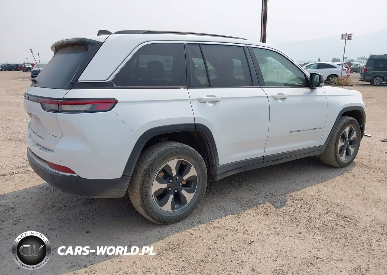 2024 Jeep Grand Cherokee 4Xe VIN:1C4RJYB67RC129367 - 4