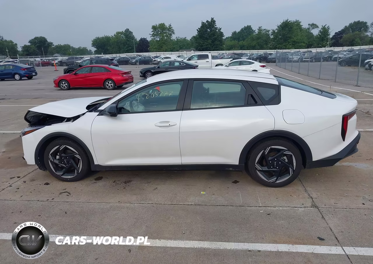 2025 Kia K4 Ex VIN:3KPFU4DEXSE053908 - 15