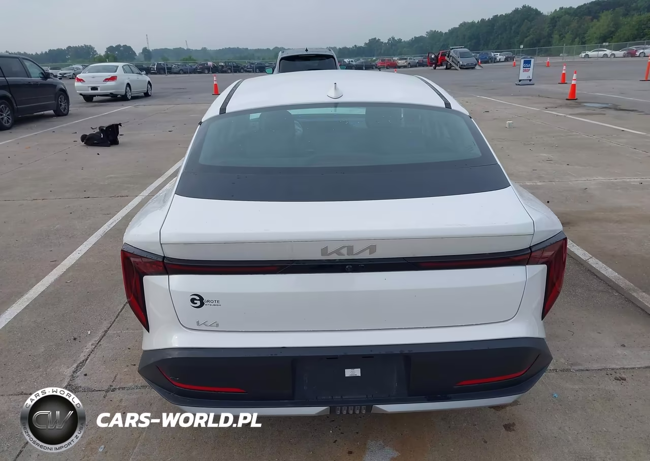 2025 Kia K4 Ex VIN:3KPFU4DEXSE053908 - 17
