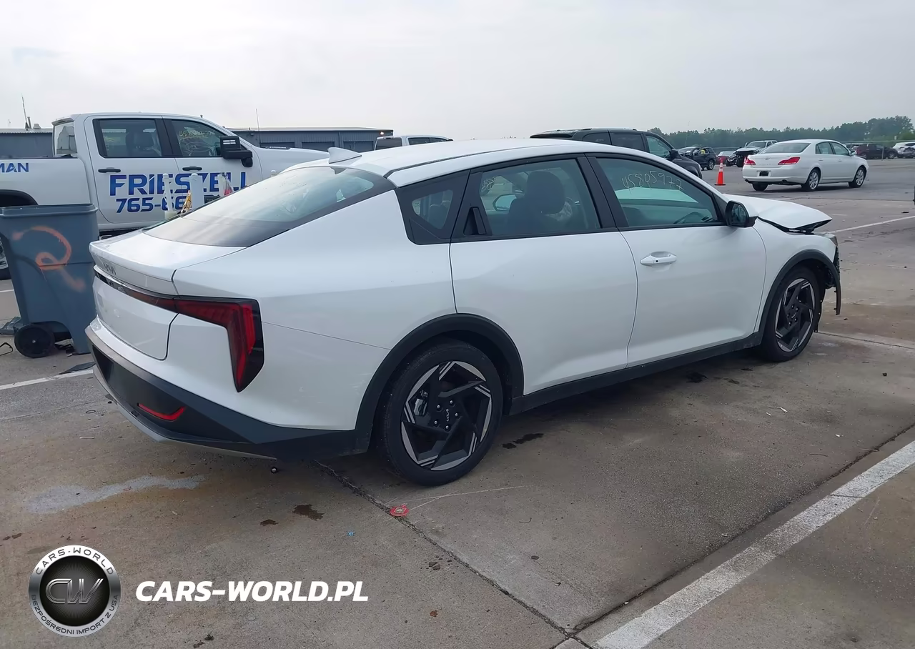 2025 Kia K4 Ex VIN:3KPFU4DEXSE053908 - 4