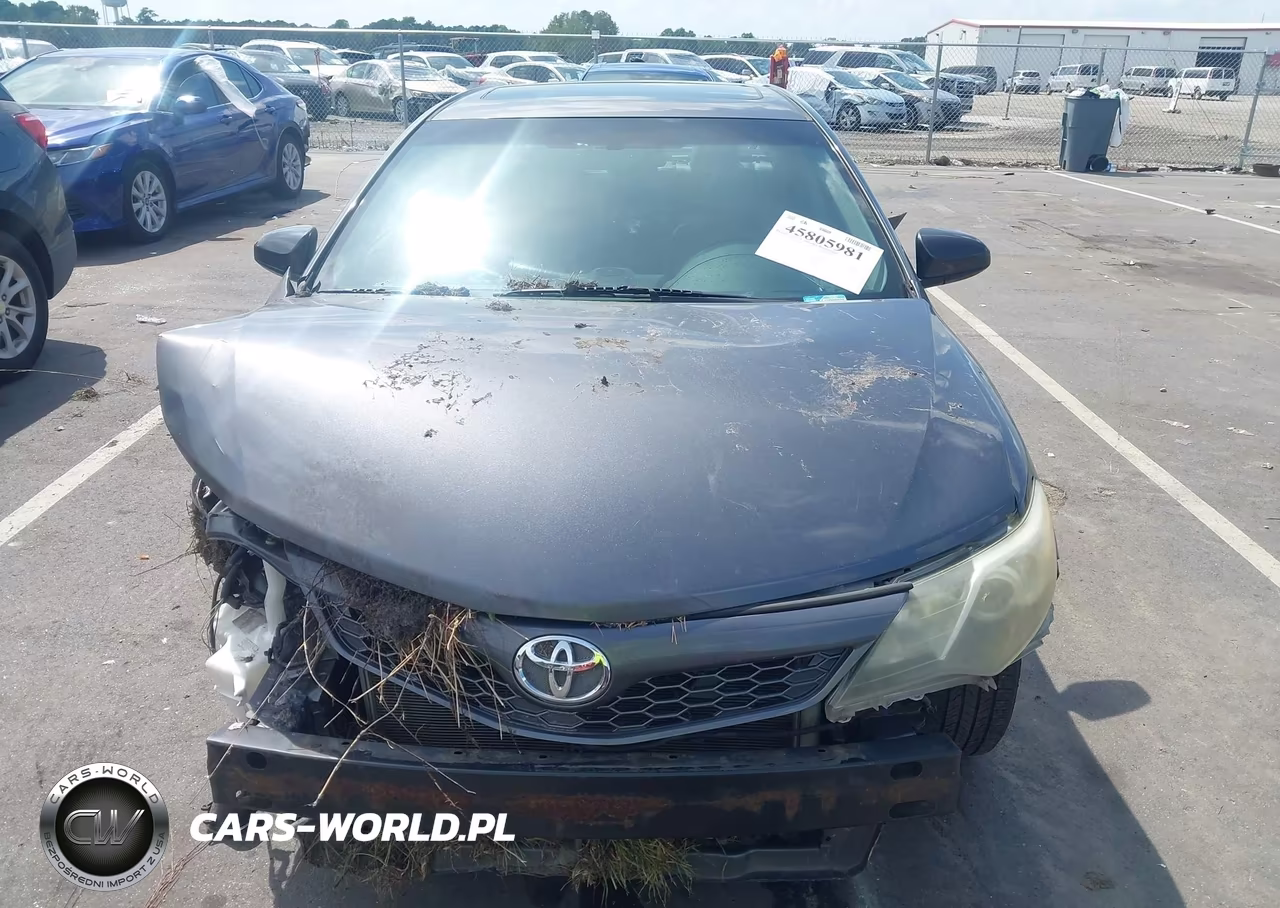 2014 Toyota Camry Se VIN:4T1BF1FK5EU320562 - 13