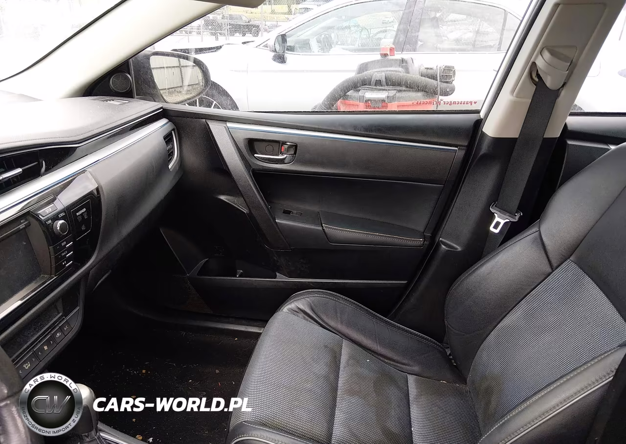 2014 Toyota Corolla S Plus VIN:5YFBURHE8EP060588 - 5