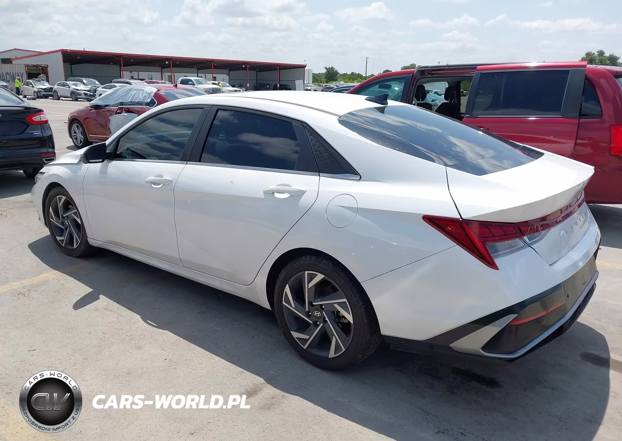 2024 Hyundai Elantra Limited VIN:KMHLP4DG5RU775192 - 3