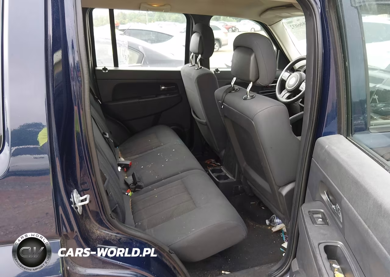 2012 Jeep Liberty Sport VIN:1C4PJMAKXCW163694 - 8